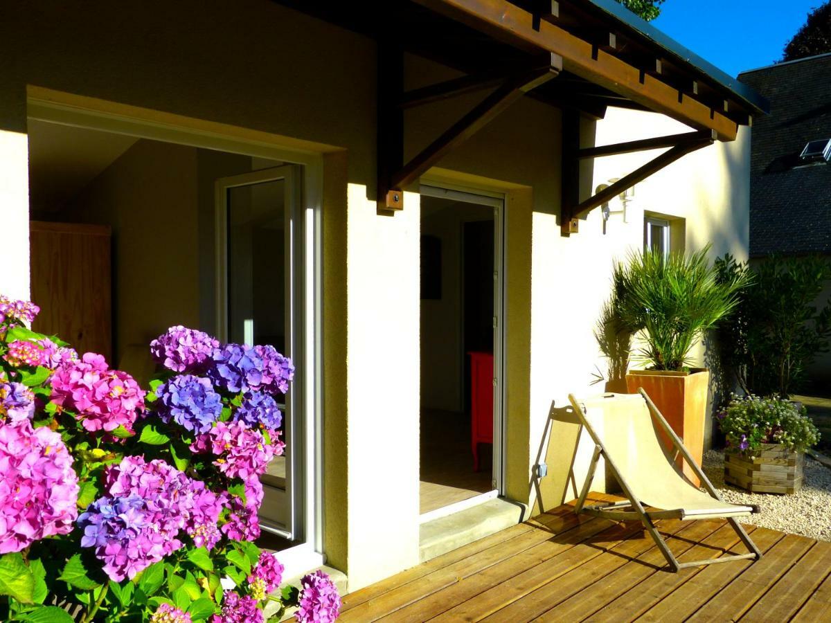 Domaine De L'Hotel Au Franc Флёри Экстерьер фото