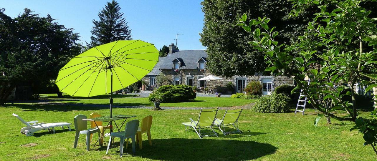 Domaine De L'Hotel Au Franc Флёри Экстерьер фото
